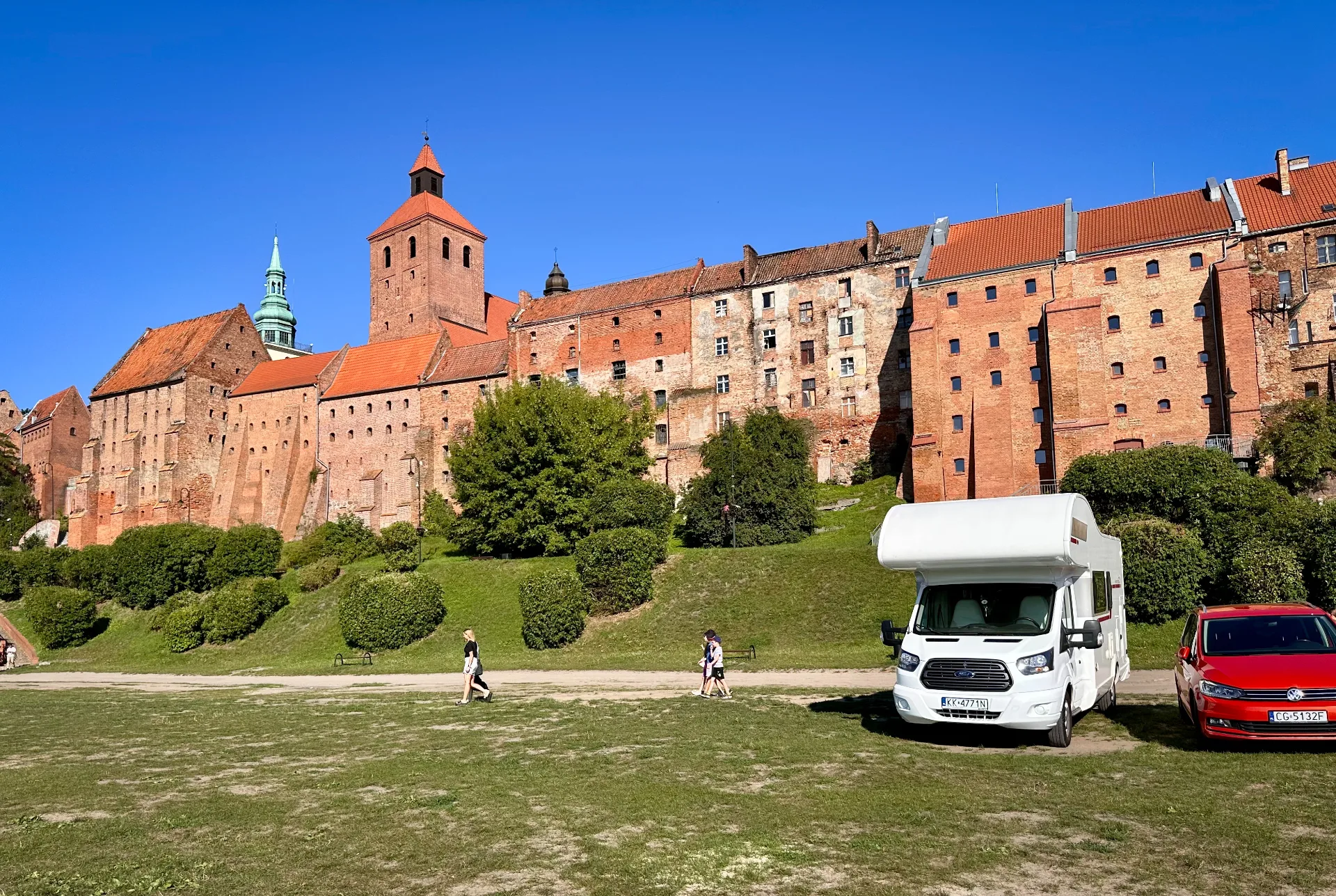 Parking Parking w Grudziądzu w Aleja Królowej Jadwigi