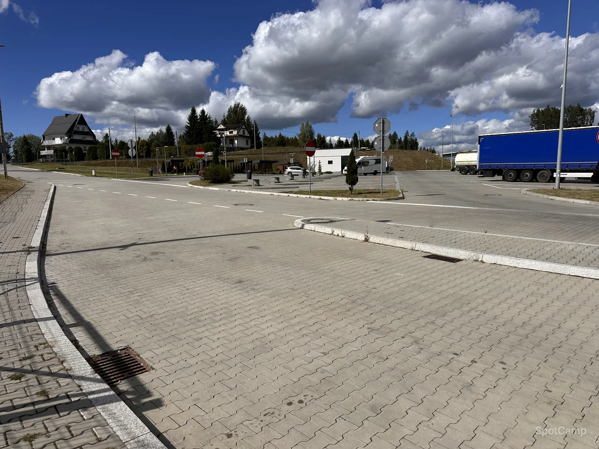 Parking MOP Zbójecka Góra w S7 — 4